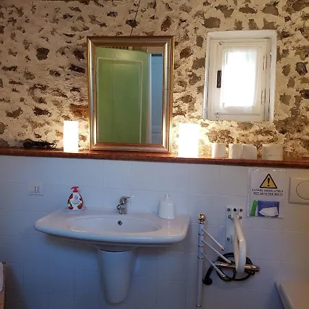 Maggiore - - Piano Terra - La Casaccia Semesterbostad *